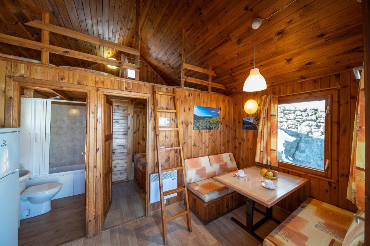 Camping Bungalow Serra De Prades Resort Vilanova de Prades Zewnętrze zdjęcie