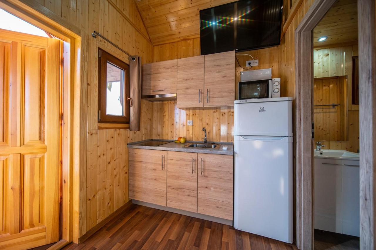 Camping Bungalow Serra De Prades Resort Vilanova de Prades Zewnętrze zdjęcie