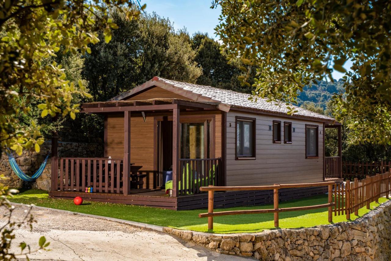 Camping Bungalow Serra De Prades Resort Vilanova de Prades Zewnętrze zdjęcie