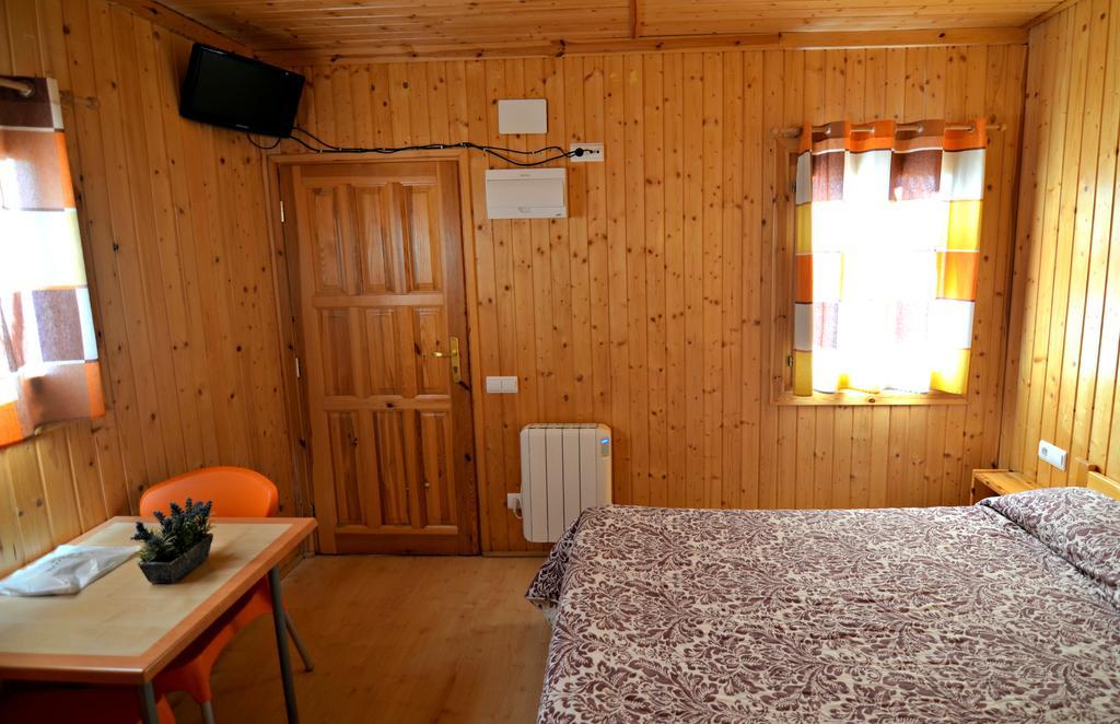 Camping Bungalow Serra De Prades Resort Vilanova de Prades Zewnętrze zdjęcie