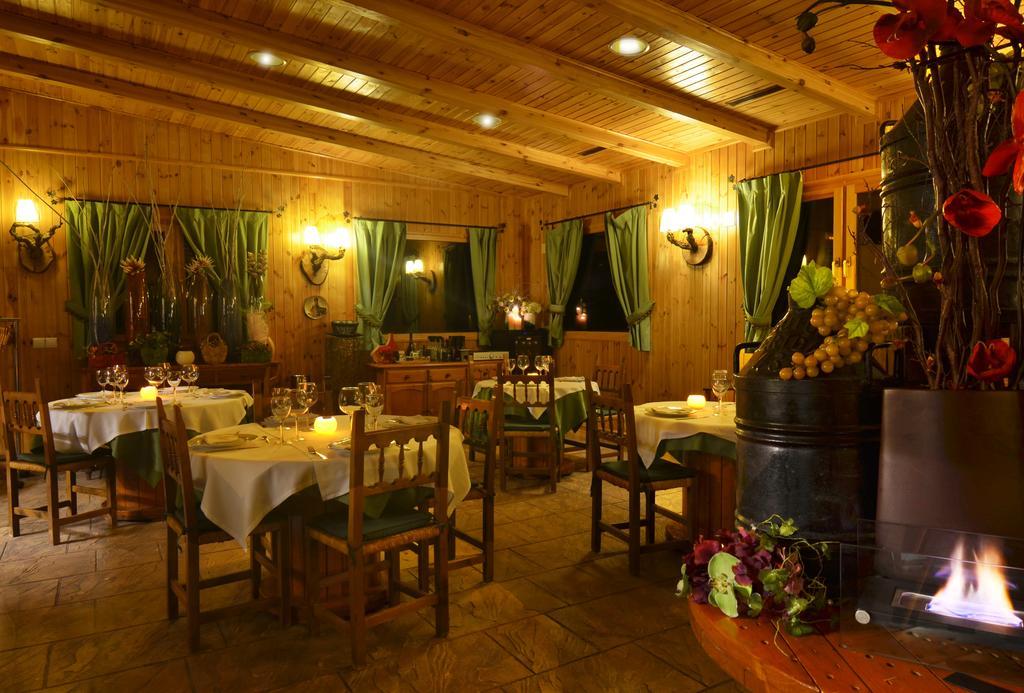 Camping Bungalow Serra De Prades Resort Vilanova de Prades Zewnętrze zdjęcie